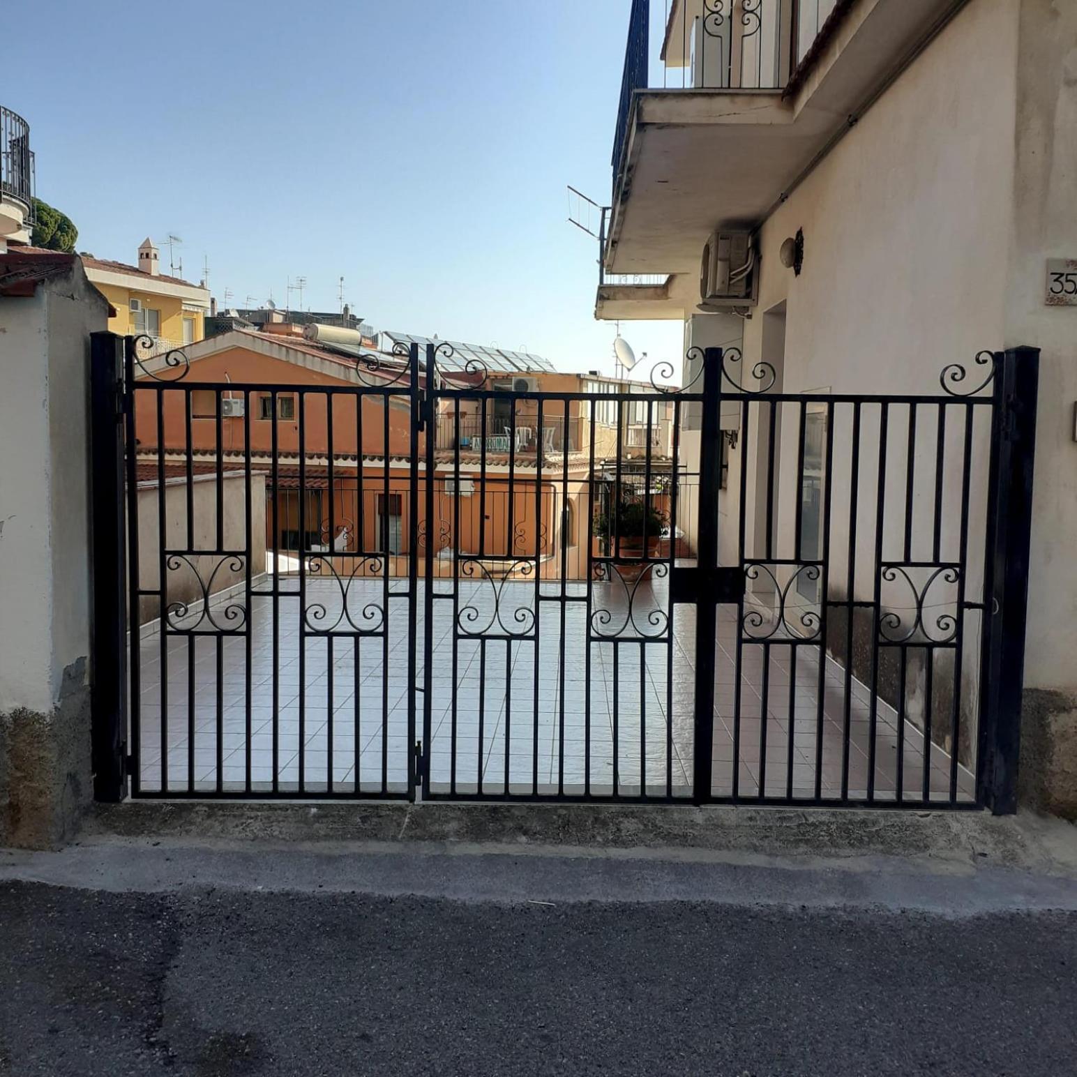 טאורמינה Villa Il Melograno מראה חיצוני תמונה